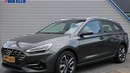 Gebruikt 2023 Hyundai i30 Comfort Stationwagen | € 21.945 (Eerlijke prijs)