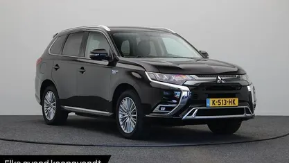 Occasion 2021 Mitsubishi Outlander Intense SUV | € 22.945 (Eerlijke prijs)