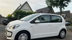 Wit Gebruikt 2015 VW up! move up! Hatchback | € 7.280 (Eerlijke prijs)