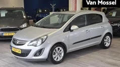 Gebruikt 2015 Opel Corsa Design Edition Hatchback | € 7.945 (Eerlijke prijs)