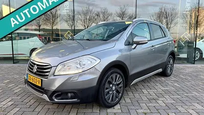 Grijs Gebruikt 2014 Suzuki SX4 SUV | € 12.940 (Eerlijke prijs)