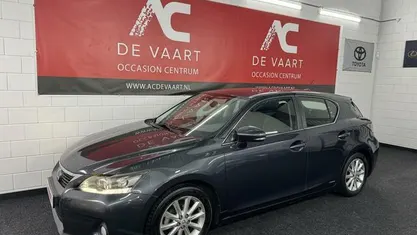 Grijs Occasion 2011 Lexus CT200h Business Edition Hatchback | € 9.499 (Eerlijke prijs)