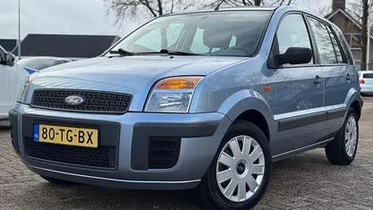 Grijs Gebruikt 2006 Ford Fusion MPV | € 2.999 (Eerlijke prijs)