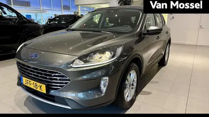 Grijs Occasion 2021 Ford Kuga Titanium SUV | € 23.995 (Eerlijke prijs)