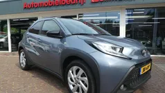 Gebruikt 2024 Toyota Aygo Envy Hatchback | € 19.945 (Eerlijke prijs)