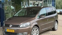Bruin, metallic lak Gebruikt 2011 VW Touran Comfortline MPV | € 7.450 (Goede deal)