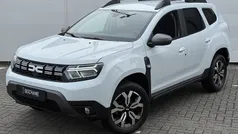 Gebruikt 2023 Dacia Duster Journey SUV | € 25.740 (Eerlijke prijs)