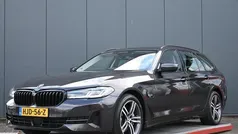 Grijs Gebruikt 2022 BMW 530e Comfort Edition Stationwagen | € 35.950 (Super prijs)