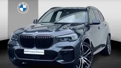 Grijs Gebruikt 2022 BMW X5 Executive SUV | € 69.950 (Eerlijke prijs)