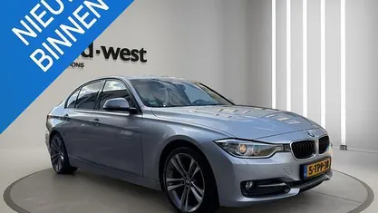 Grijs Gebruikt 2014 BMW 320 Executive Sedan | € 6.950 (Eerlijke prijs)