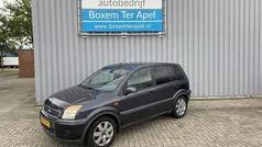 Grijs Gebruikt 2009 Ford Fusion Futura MPV | € 2.500 (Eerlijke prijs)