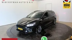Zwart Gebruikt 2021 Ford Focus ST-Line X Stationwagen | € 15.440 (Eerlijke prijs)