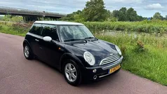 Gebruikt 2004 Mini ONE Pepper Hatchback | € 1.999 (Eerlijke prijs)
