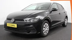 Zwart Gebruikt 2022 VW Polo Life Hatchback | € 19.890 (Goede deal)
