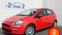 Rood Gebruikt 2014 Fiat Punto Street Hatchback | € 5.980 (Eerlijke prijs)