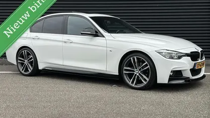 Occasion 2018 BMW 318 M Performance Sedan | € 22.750 (Eerlijke prijs)