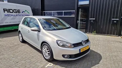 Grijs Gebruikt 2010 VW Golf VI Hatchback | € 2.999 (Goede deal)