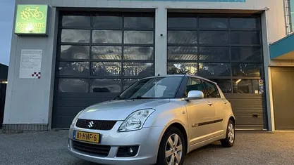 Grijs Gebruikt 2009 Suzuki Swift Comfort Hatchback | € 2.999 (Eerlijke prijs)