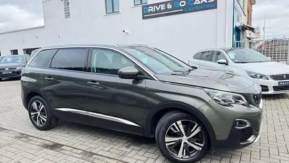 Grijs Gebruikt 2020 Peugeot 5008 Allure SUV | € 16.950 (Super prijs)