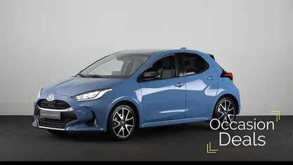 Blauw Occasion 2025 Toyota Yaris Hybrid Executive Hatchback | € 20.945 (Goede deal)