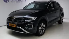 Gebruikt 2025 VW T-Roc Edition SUV | € 28.950 (Eerlijke prijs)