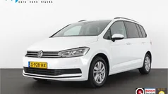 Wit Gebruikt 2022 VW Touran Comfortline MPV | € 25.645 (Eerlijke prijs)