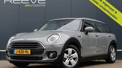 Grijs (metallic) Occasion 2020 Mini Clubman Business Stationwagen | € 14.950 (Goede deal)