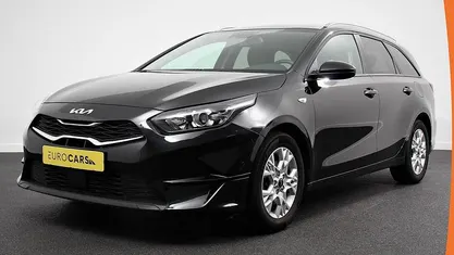 Occasion 2023 Kia Ceed Hatchback | € 16.490 (Super prijs)