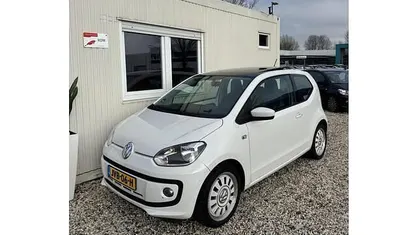 Occasion 2013 VW up! high up! Hatchback | € 4.950 (Goede deal)