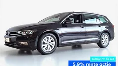 Zwart Gebruikt 2020 VW Passat Comfortline Stationwagen | € 22.940 (Goede deal)