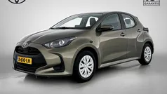 Gebruikt 2023 Toyota Yaris Hybrid Active Hatchback | € 20.950 (Goede deal)