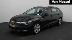Zwart Gebruikt 2021 VW Golf VIII Style Stationwagen | € 24.900 (Eerlijke prijs)