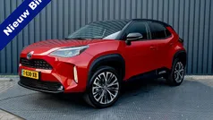 Rood Gebruikt 2022 Toyota Yaris Cross Executive SUV | € 28.950 (Eerlijke prijs)