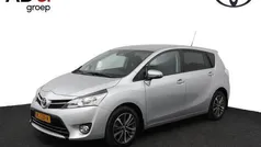 Grijs Gebruikt 2016 Toyota Verso MPV | € 17.950 (Eerlijke prijs)