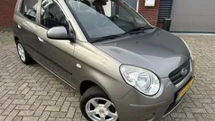 Gebruikt 2010 Kia Picanto Hatchback | € 2.900 (Eerlijke prijs)
