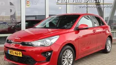 Rood Gebruikt 2022 Kia Rio Hatchback | € 15.795 (Goede deal)