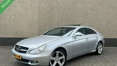 Grijs, metallic lak Gebruikt 2006 Mercedes CLS350 Sedan | € 9.644 (Eerlijke prijs)
