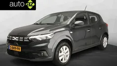 Gebruikt 2023 Dacia Sandero Expression Hatchback | € 15.900 (Goede deal)