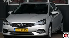 Grijs Gebruikt 2020 Opel Astra Business Hatchback | € 13.950 (Eerlijke prijs)