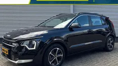 Zwart Gebruikt 2022 Kia Niro SUV | € 29.235 (Eerlijke prijs)