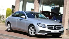 Zilver Gebruikt 2018 Mercedes E250 Ambition Sedan | € 25.950 (Super prijs)
