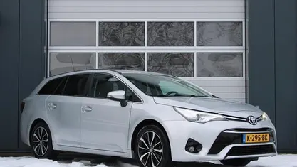 Occasion Toyota Avensis Skyview Edition 147 PK (108 kW) 2018 Stationwagen