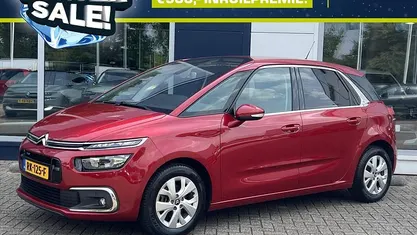 Rood Occasion 2017 Citroën C4 Picasso Intensive MPV | € 11.585 (Eerlijke prijs)