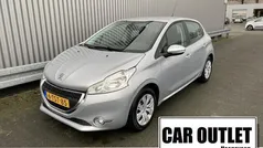 Grijs Gebruikt 2014 Peugeot 208 Envy Hatchback | € 6.450 (Super prijs)