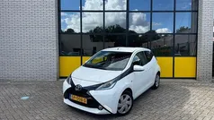 Gebruikt 2018 Toyota Aygo X-play Hatchback | € 7.935 (Super prijs)