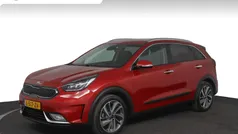 Rood Gebruikt 2019 Kia Niro SUV | € 18.950 (Eerlijke prijs)