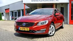 Rood Gebruikt 2013 Volvo V60 Summum Stationwagen | € 10.250 (Eerlijke prijs)