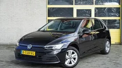 Gebruikt 2021 VW Golf VIII Life Hatchback | € 15.950 (Eerlijke prijs)