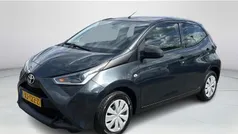 Grijs Gebruikt 2019 Toyota Aygo Hatchback | € 10.900 (Eerlijke prijs)