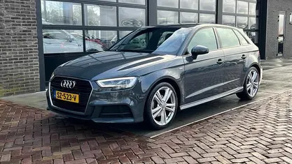 Occasion 2018 Audi A3 Sportback S-Line Hatchback | € 14.975 (Eerlijke prijs)